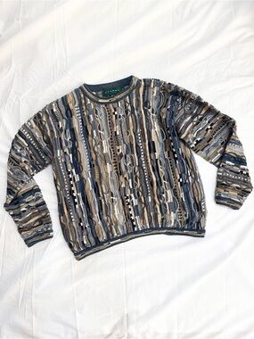VTG Tundra Canada Coogi Style 3D Knit Sweater